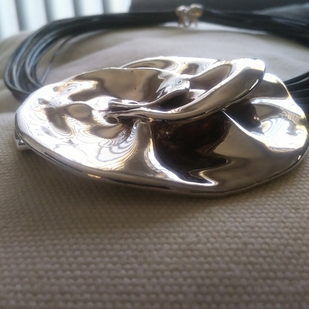Sterling Silver Floral Pendant & Cord Necklace - Picture 11 of 11